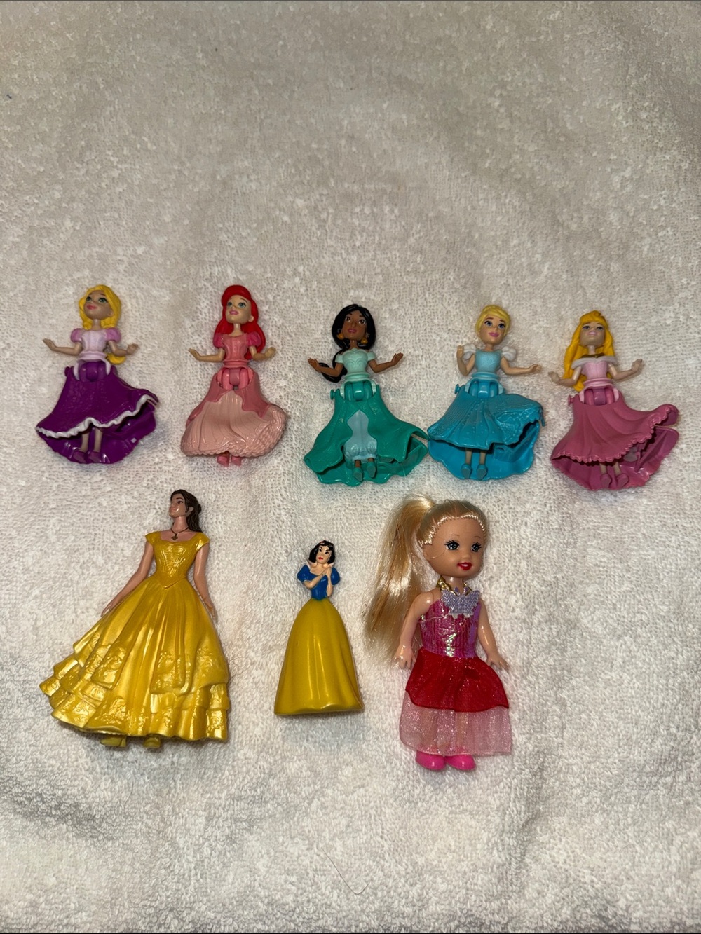 Disney Mini Princess Doll Bundle in Purple, Pink, Teal, Blue, Yellow, Red